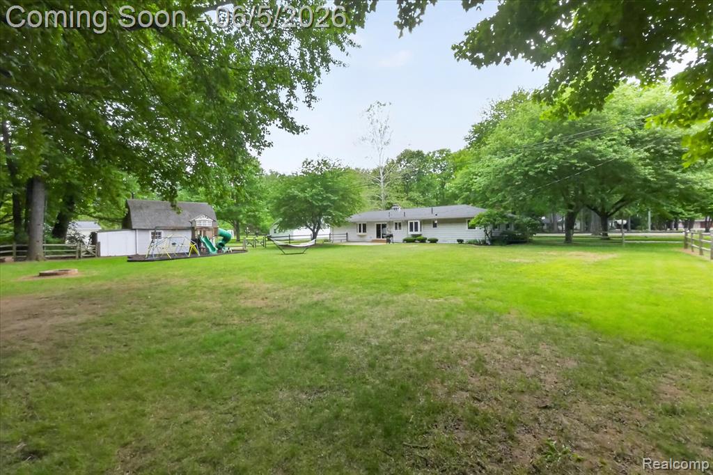2083 Wells Road, Dundee, MI 48131 — Photo 42