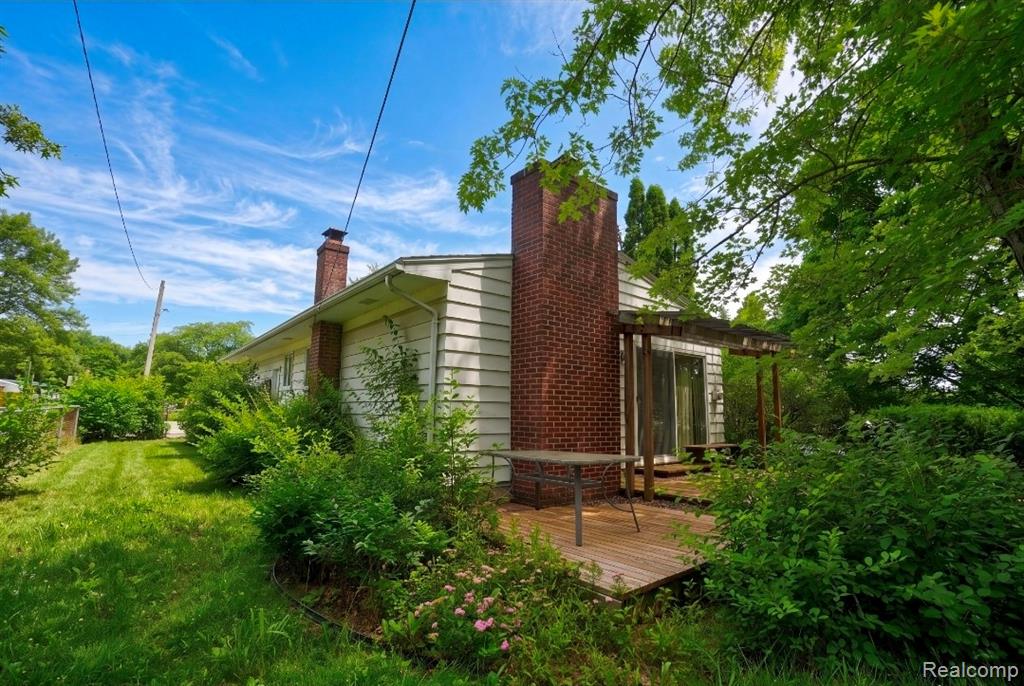 439 Windmill Point Drive, Flushing, MI 48433 — Photo 4