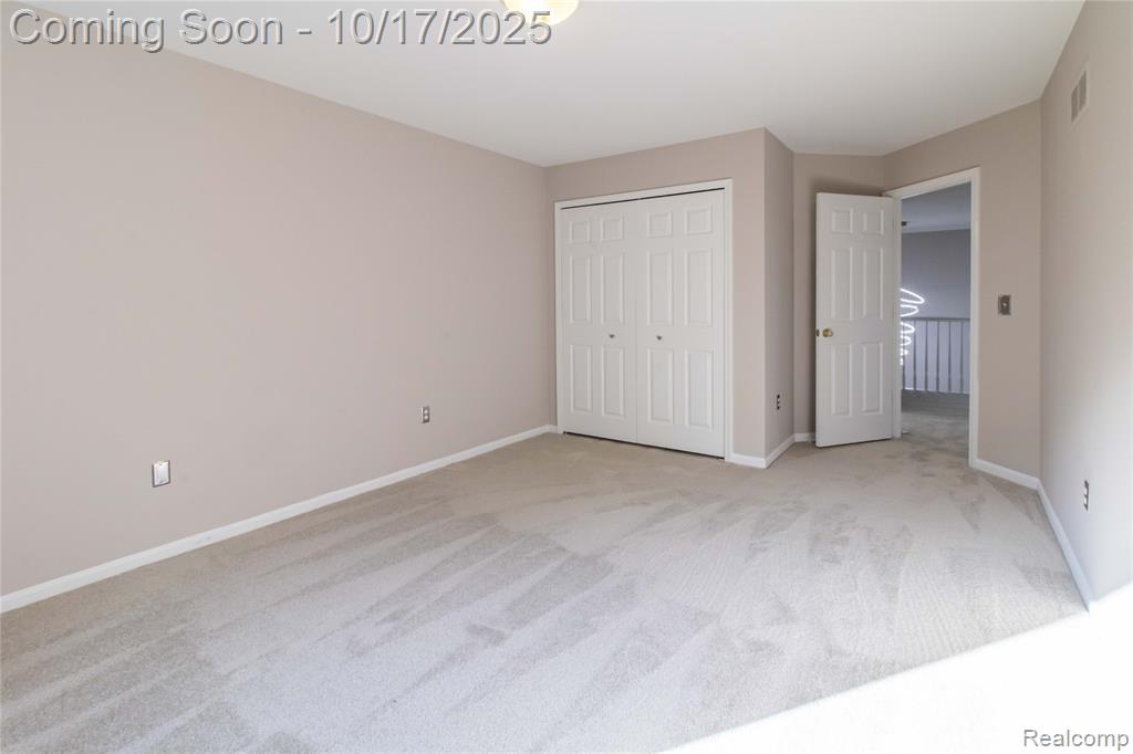 4070 Blue Heron Drive, Auburn Hills, MI 48326 — Photo 44