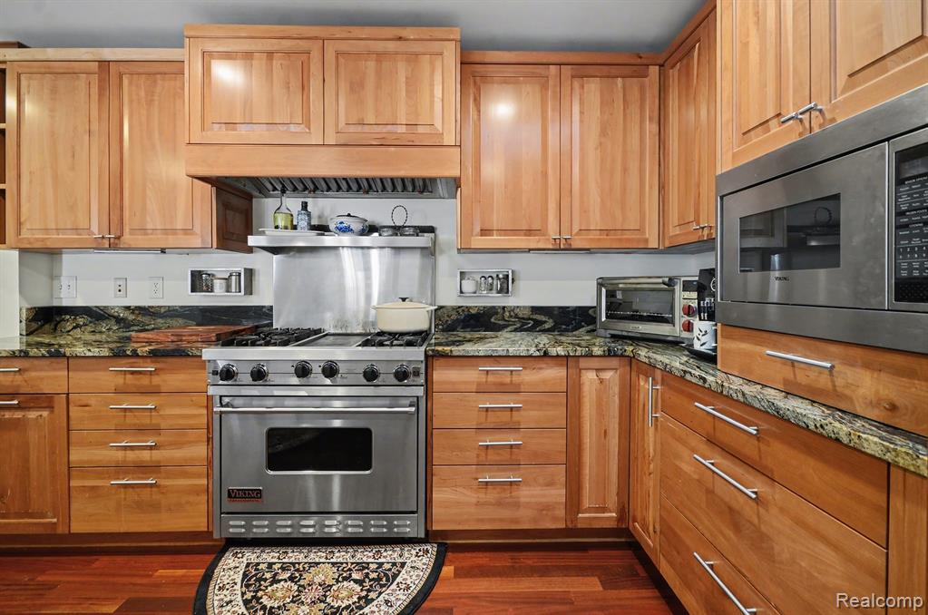 6622 Houghten Drive, Troy, MI 48098 — Photo 12