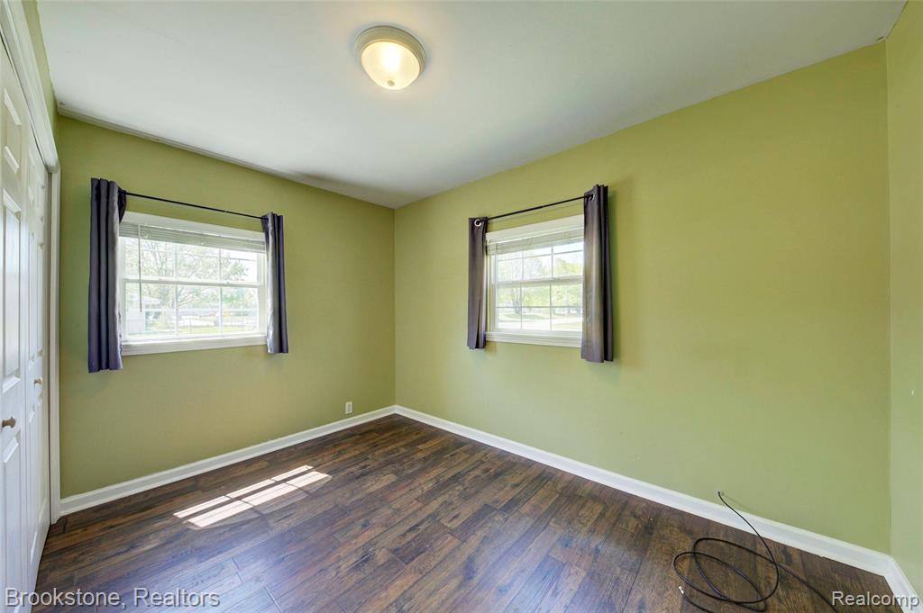 4458 Seeden Street, Waterford, MI 48329 — Photo 33