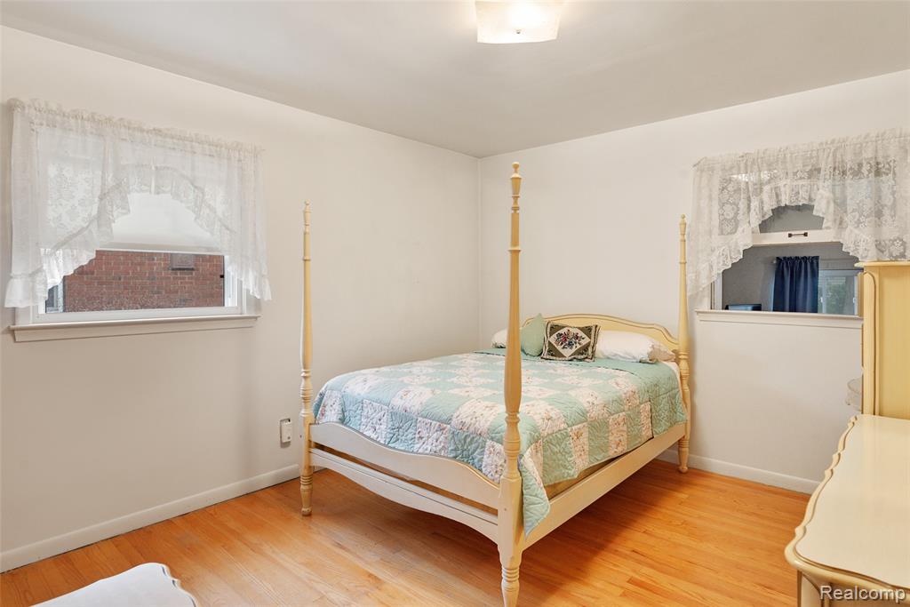 6651 Cardwell Street, Garden City, MI — Photo 8
