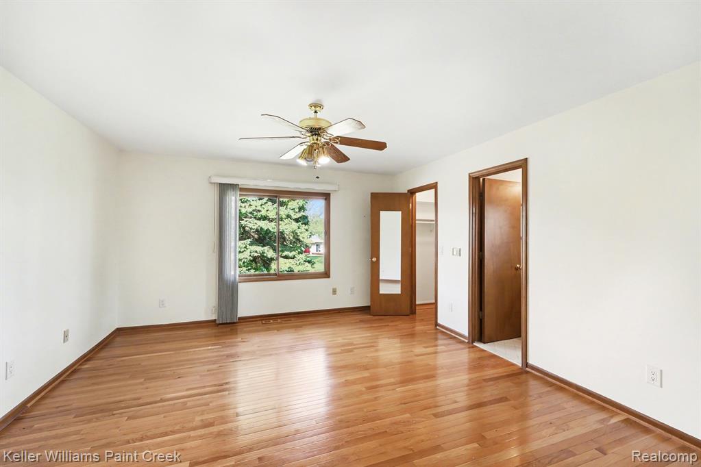 422 Parkland Court, Rochester Hills, MI 48307 — Photo 11
