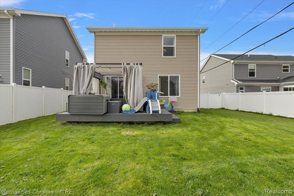 581 S Winding Drive, Waterford, MI 48328 — Photo 27