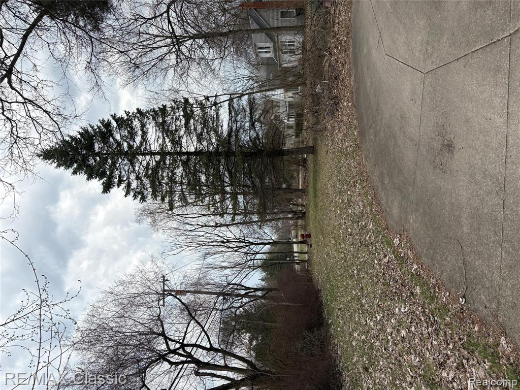 380 E South Boulevard, Troy, MI 48085 — Photo 31