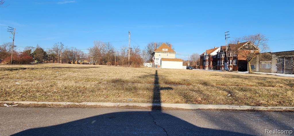 5122 WABASH Street, Detroit, MI 48208 — Photo 5