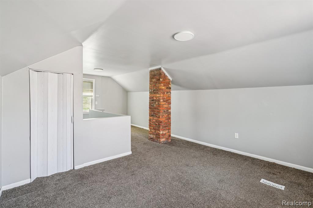 6526 Heyden Street, Detroit, MI 48228 — Photo 22