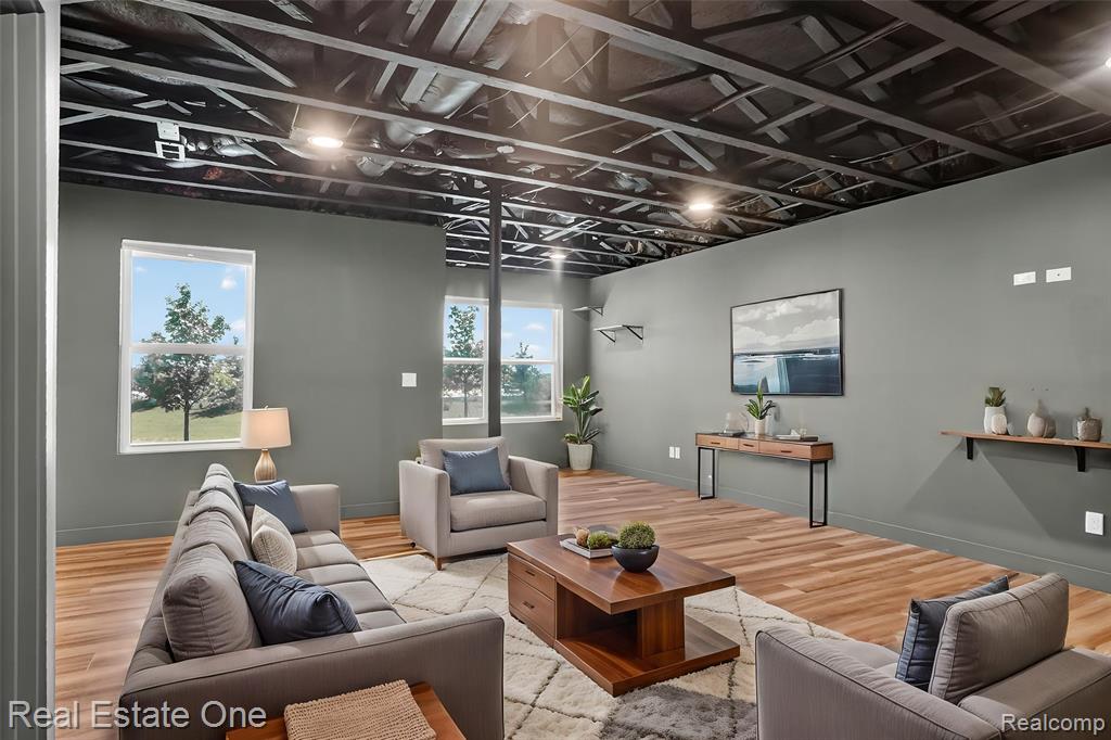 4799 Broomfield Way, Lake Orion, MI — Photo 32
