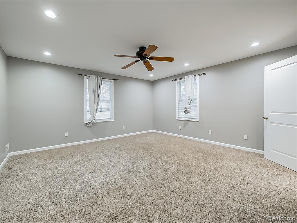 4744 Midland Drive, Pinckney, MI 48169 — Photo 22