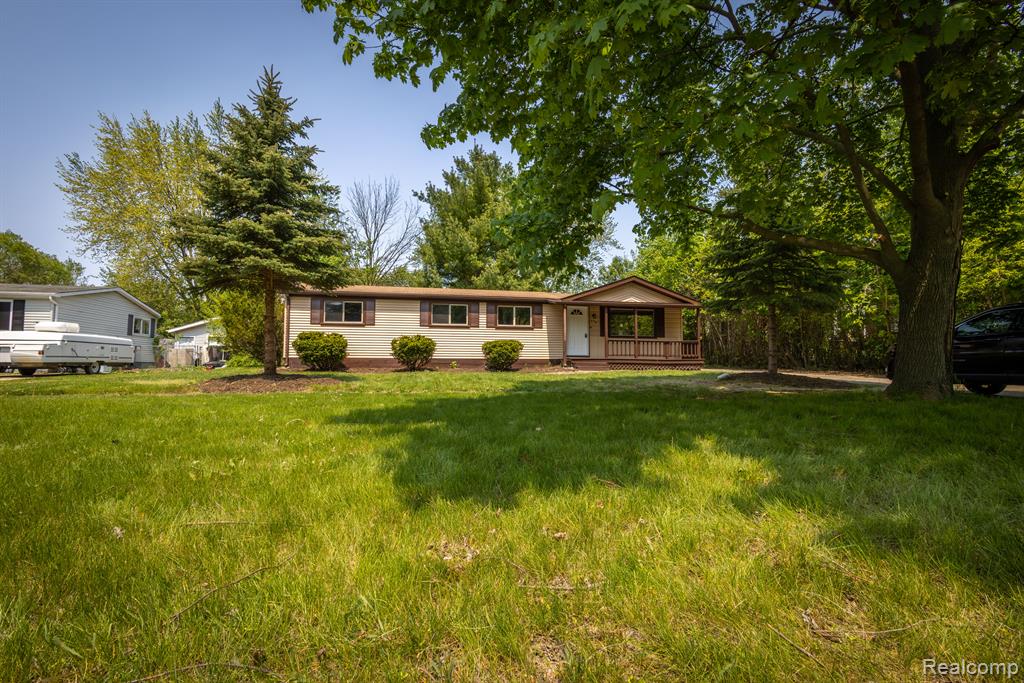 420 6TH Street, Marysville, MI 48040 — Photo 29