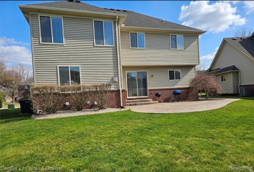 23756 Waterview Drive, New Boston, MI 48164 — Photo 28