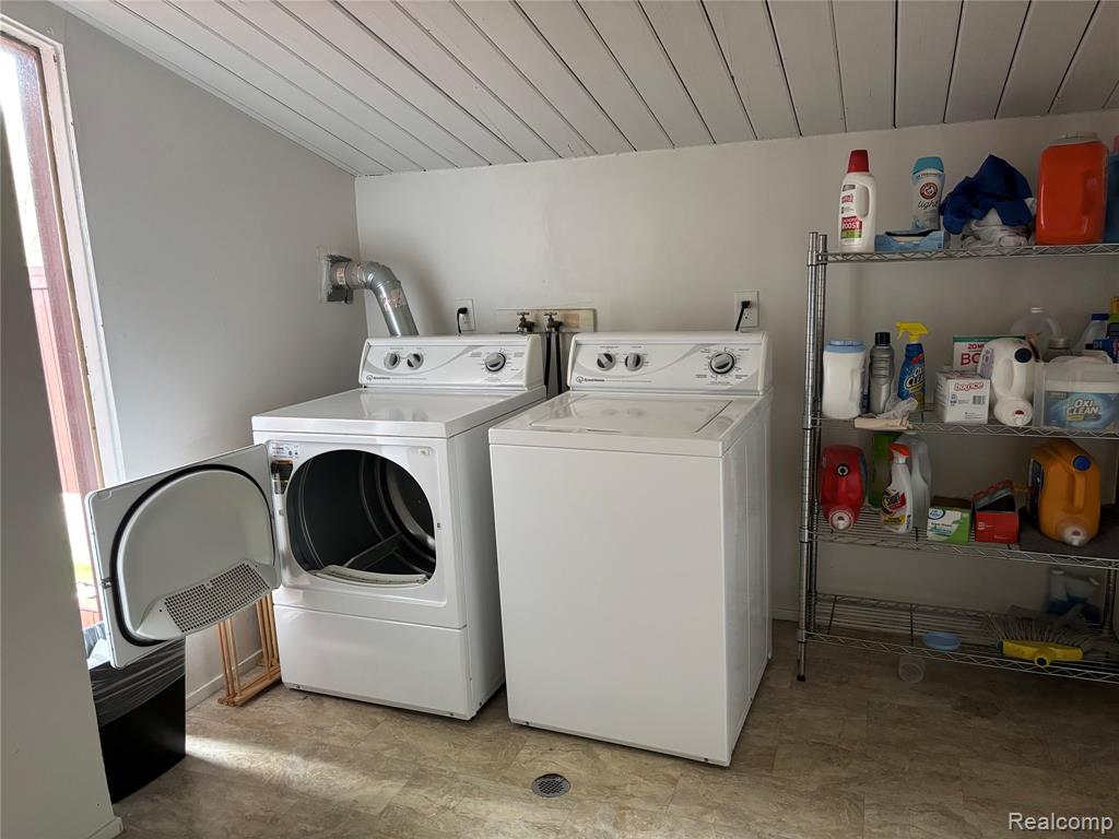 2405 Packard Street, 40D, Ann Arbor, MI 48104 — Photo 25