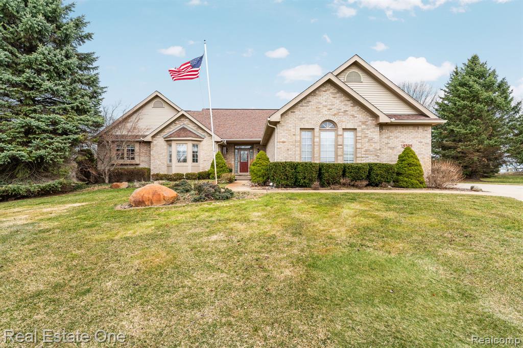 9305 Rotondo Drive, Howell, MI 48855 — Photo 47