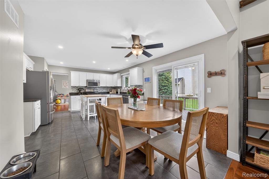 1427 Trailside Boulevard, Wixom, MI 48393 — Photo 19