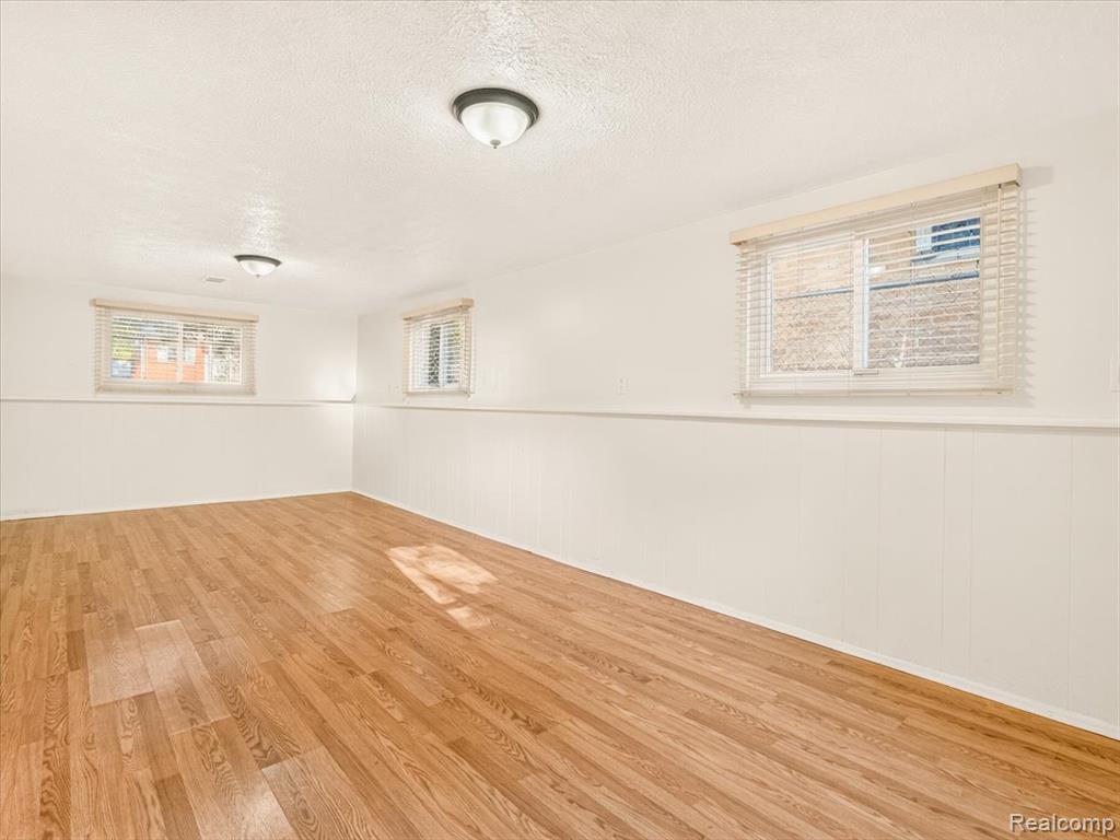 1082 Borgstrom Avenue, Ypsilanti, MI 48198 — Photo 23