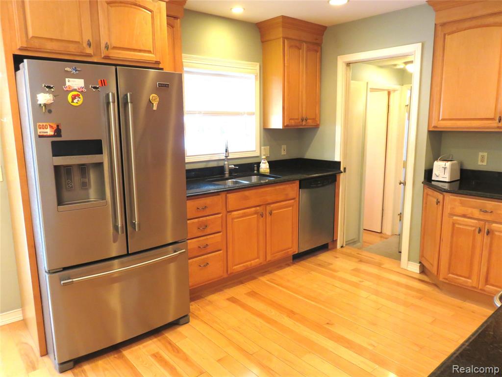 53432 Bruce Hill Drive, Shelby Twp, MI 48316 — Photo 10