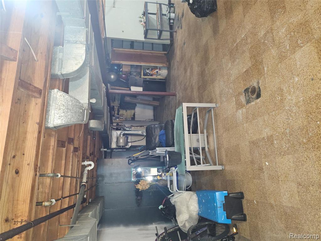 20296 Damman Street, Harper Woods, MI 48225 — Photo 12