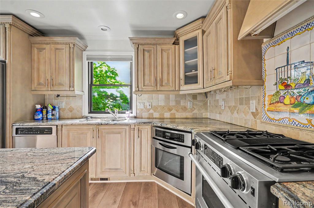 615 Davis Avenue, Birmingham, MI 48009 — Photo 15
