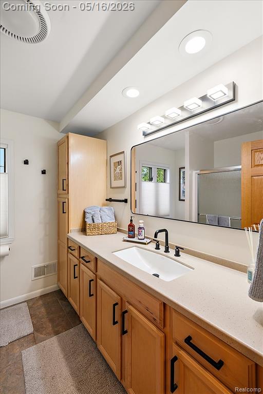28455 Wellington Street, Farmington, MI 48334 — Photo 56
