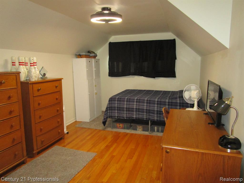 7715 Donna Street, Westland, MI — Photo 21