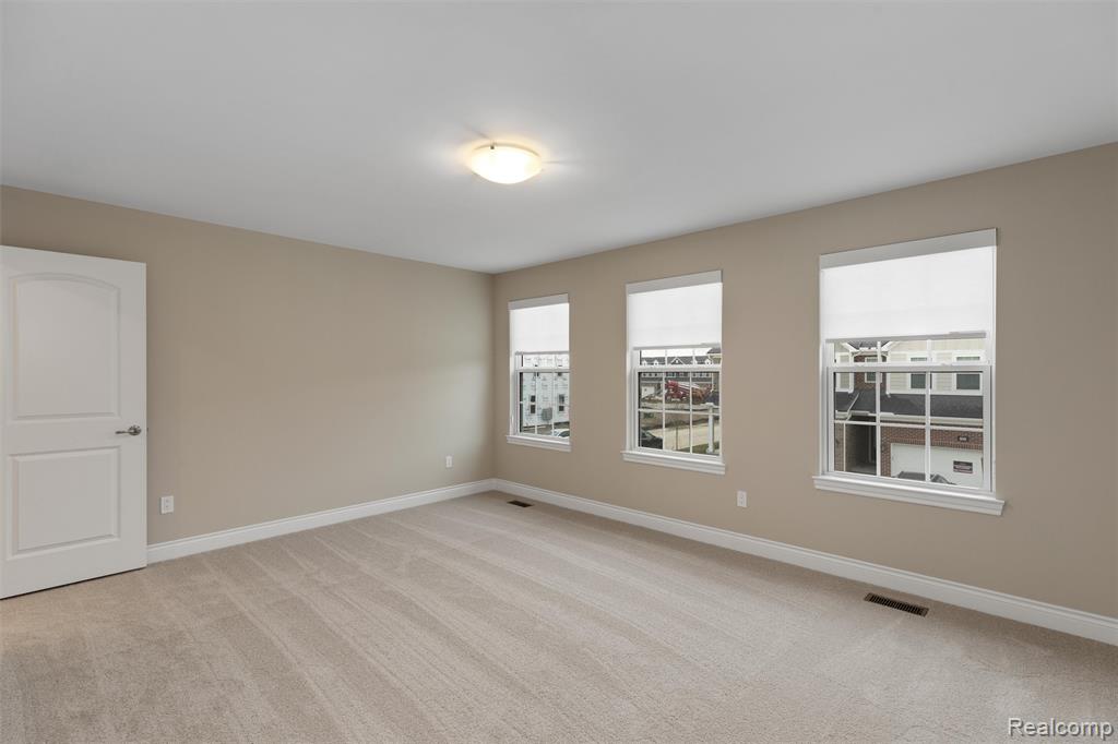 807 Balmoral Ln, Troy, MI 48085 — Photo 24