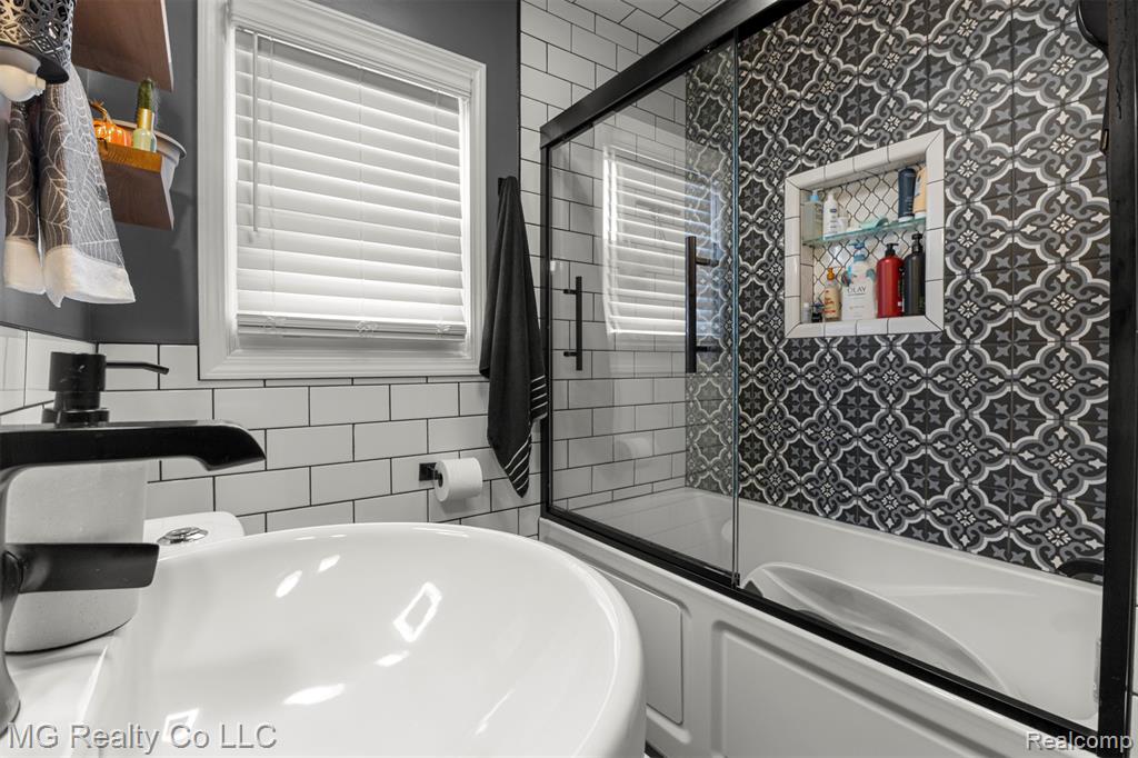 485 Garfield Avenue, Lincoln Park, MI 48146 — Photo 18