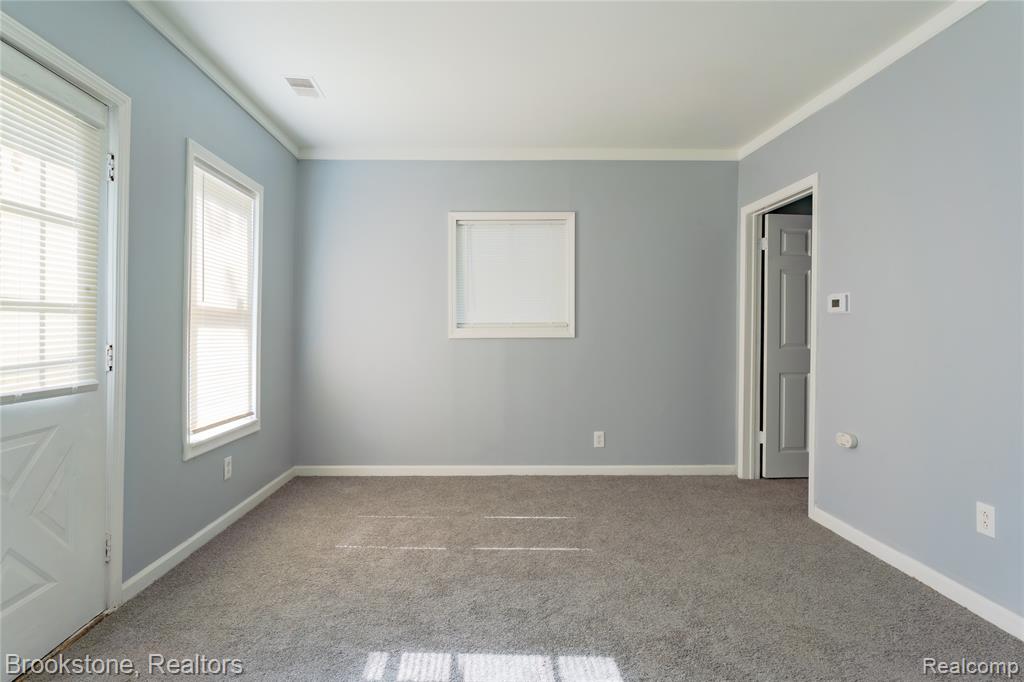 841 Orlando Avenue, Pontiac, MI 48340 — Photo 5