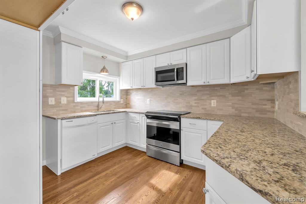 3043 Green Street, Lincoln Park, MI 48146 — Photo 12