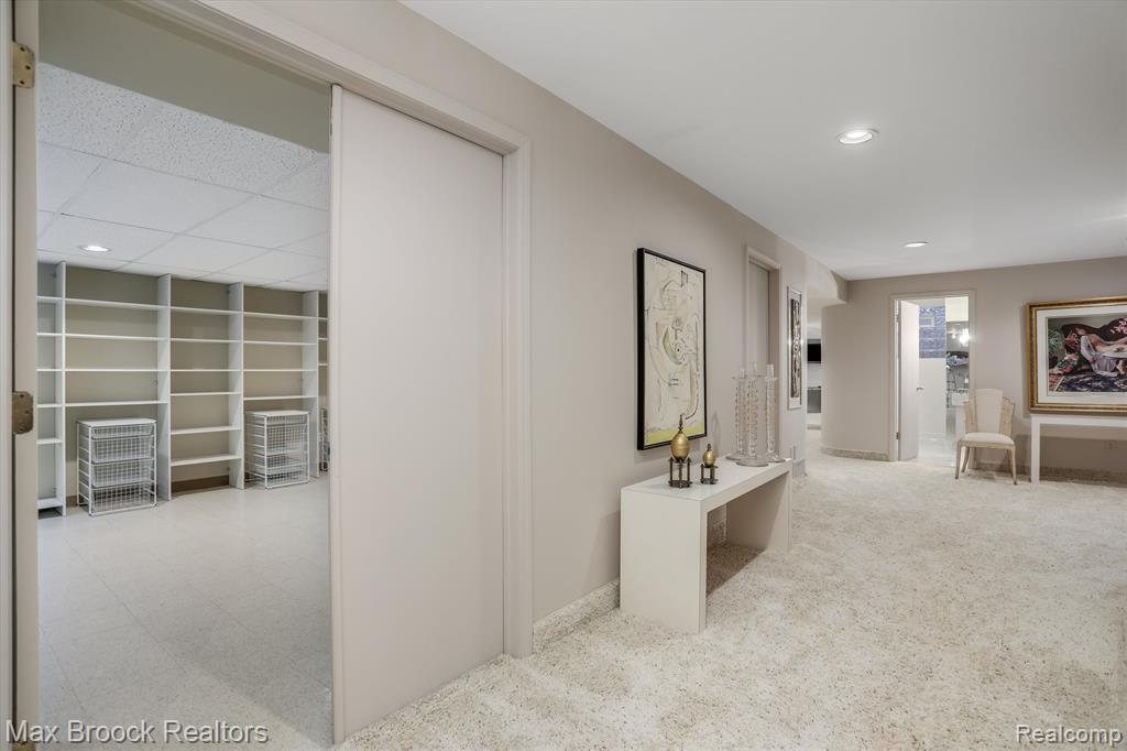 7248 SIMSBURY Drive, West Bloomfield, MI — Photo 46
