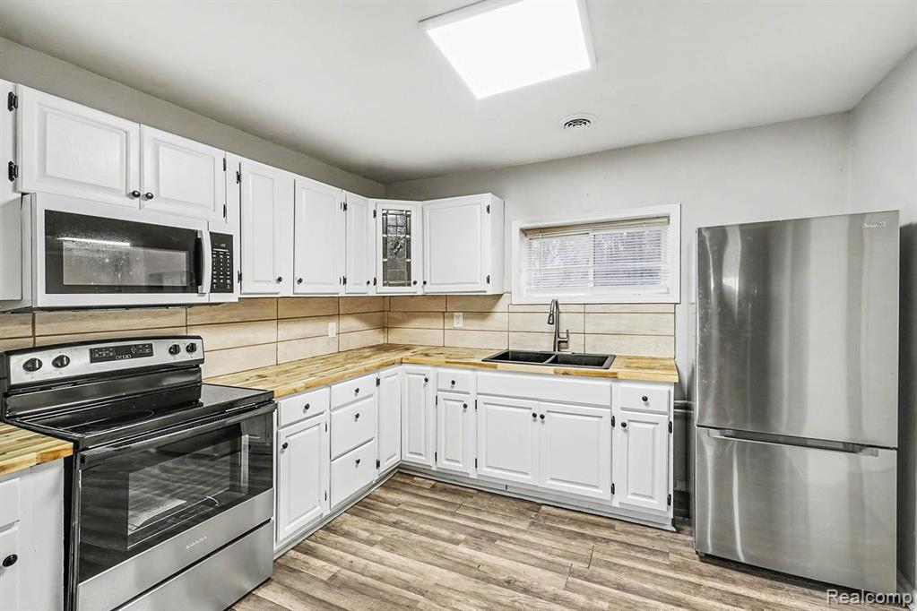 4267 Torrey Road, Flint, MI 48507 — Photo 5