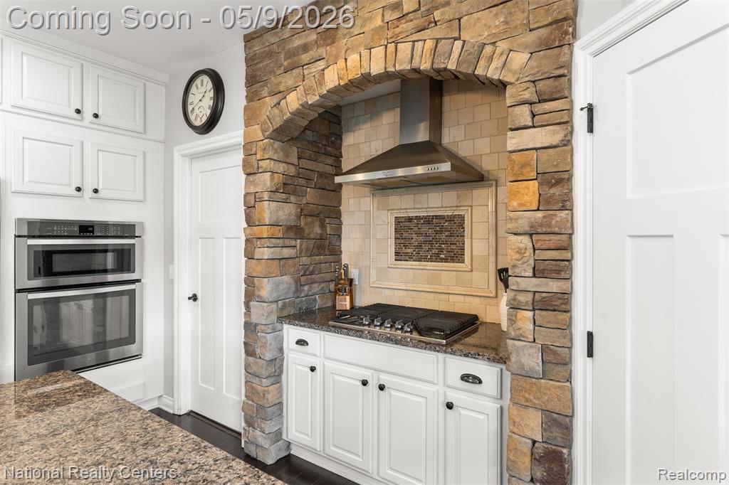 17632 Goldeneye Drive, Clinton Twp, MI 48038 — Photo 22