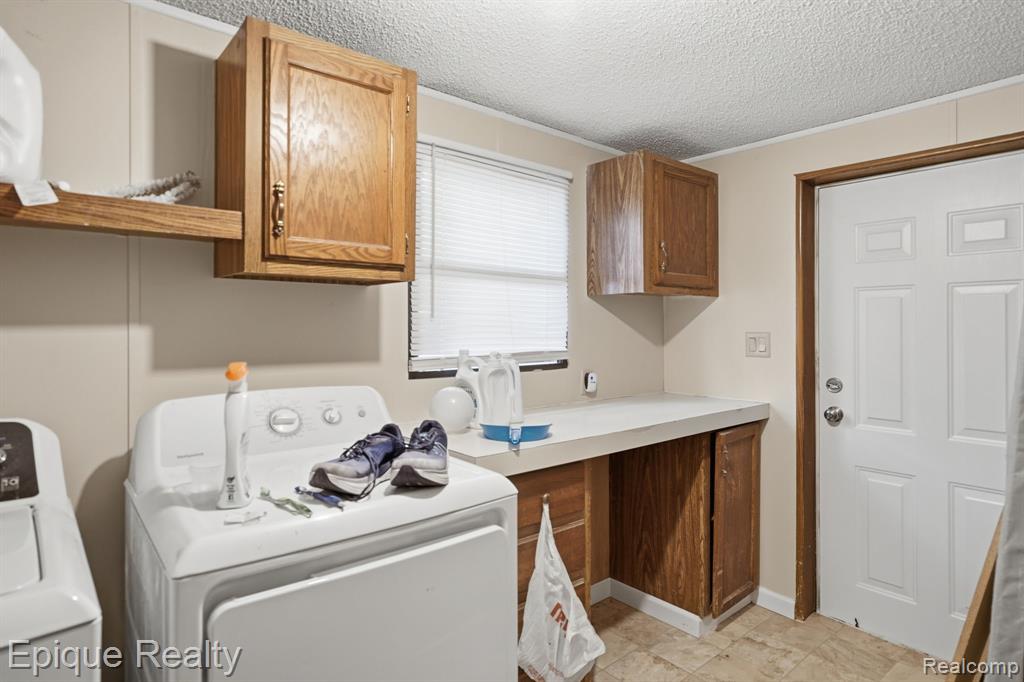466 Turquoise Drive, Whitmore Lake, MI 48189 — Photo 18