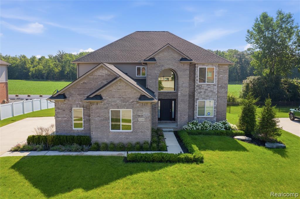 32169 Adam Brown Drive, Rockwood, MI