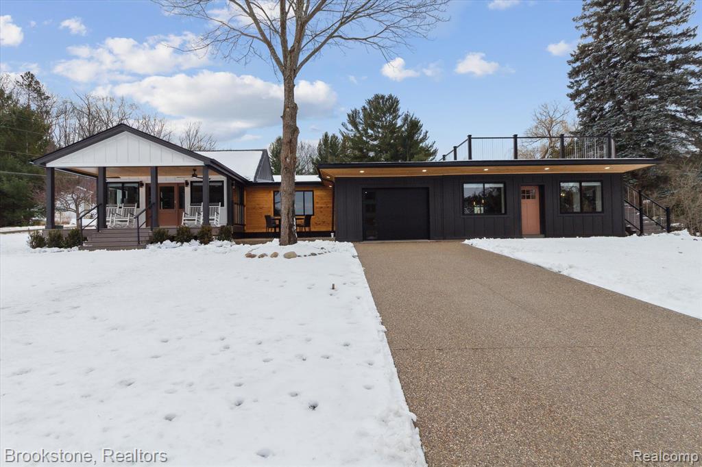 6245 W HIGGINS LAKE Drive, Roscommon, MI 48653 — Photo 4