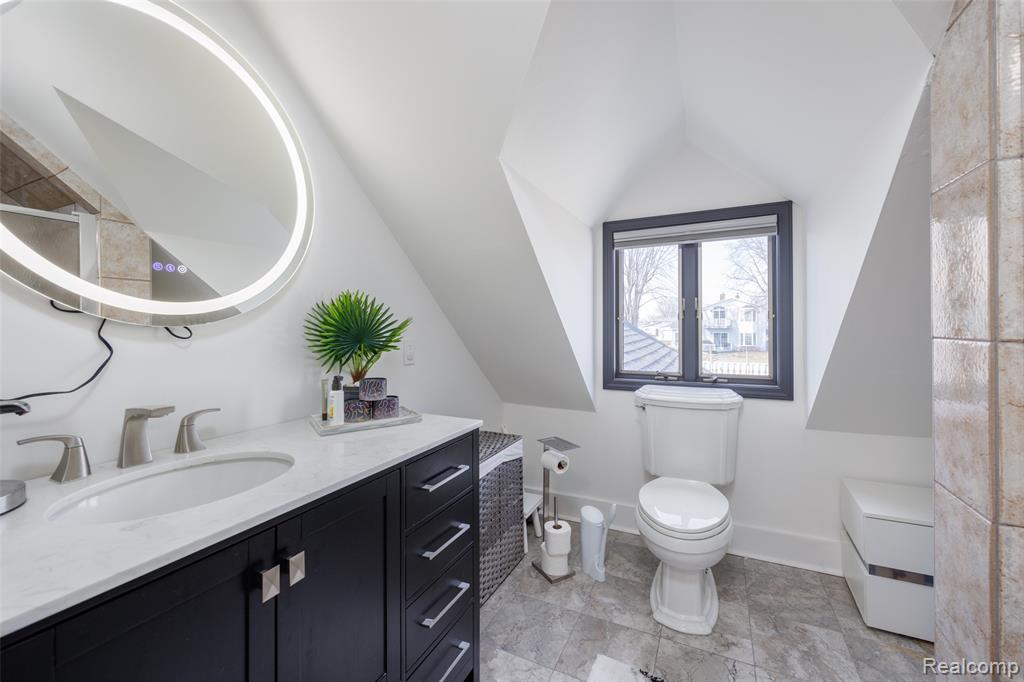 39401 Lakeshore Drive, Harrison Township, MI — Photo 28