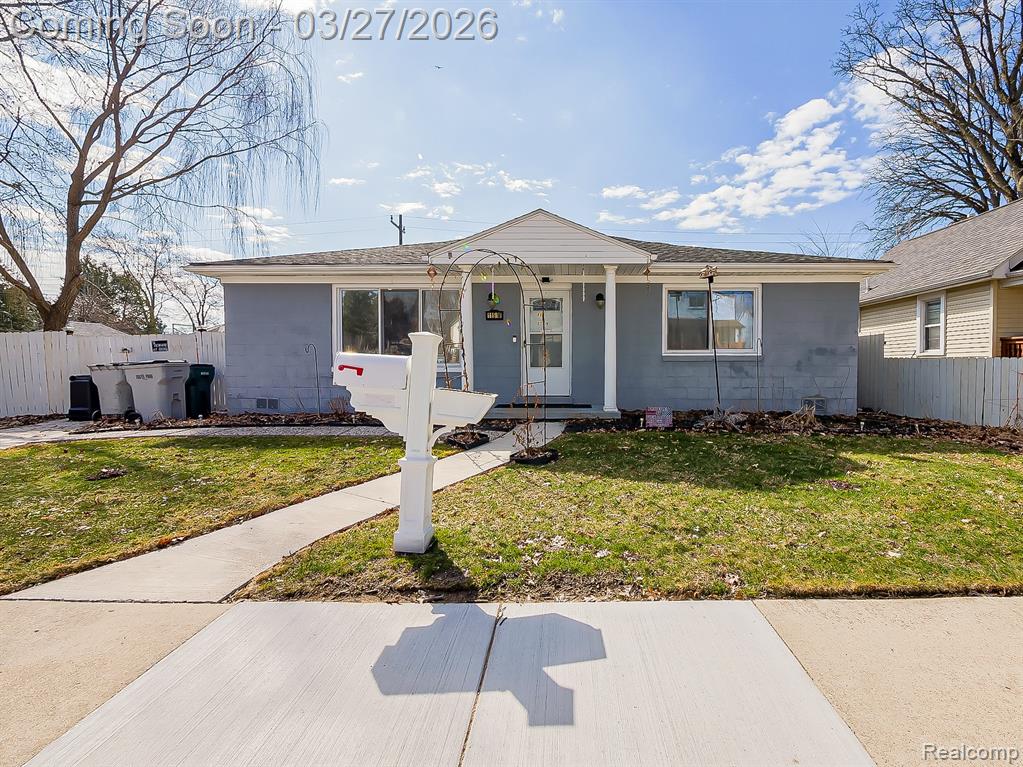 115 W Elza Avenue, Hazel Park, MI 48030 — Photo 25