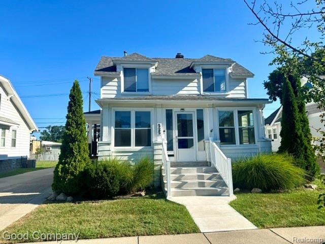 525 E 5TH Street, Royal Oak, MI 48067