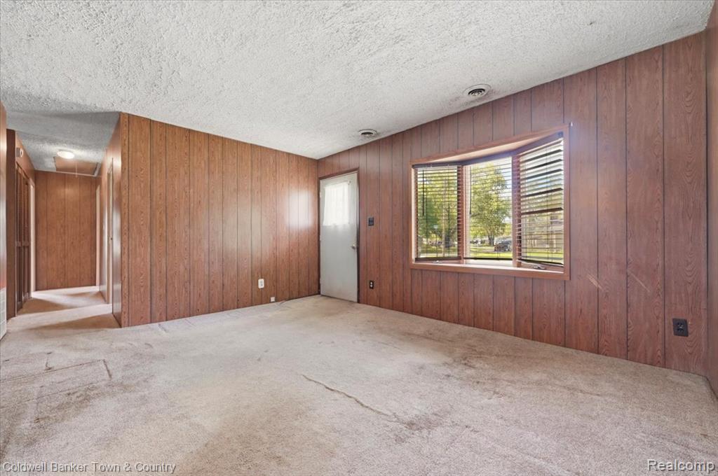 6151 Stephen, Brighton, MI 48116 — Photo 7