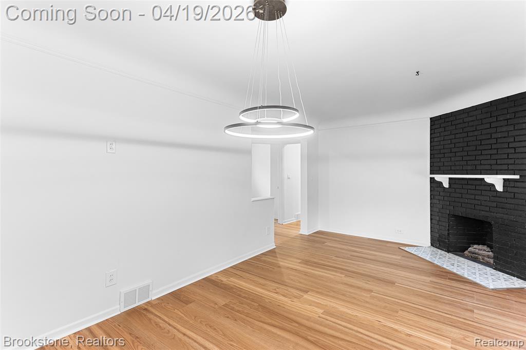 719 W 12 Mile Road, Royal Oak, MI 48073 — Photo 10