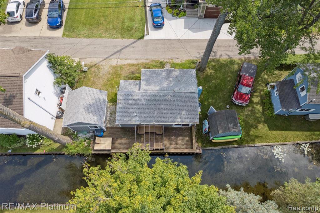 11181 W FERNDALE Drive, Manitou Beach, MI 49253 — Photo 19