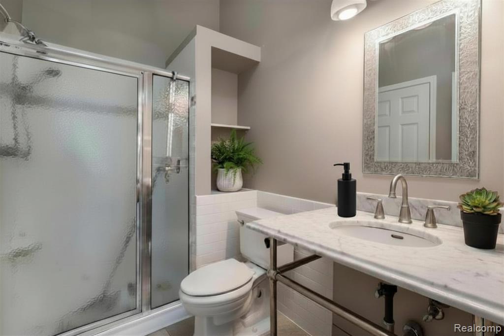 42253 Old Pond Circle, Plymouth, MI 48170 — Photo 15