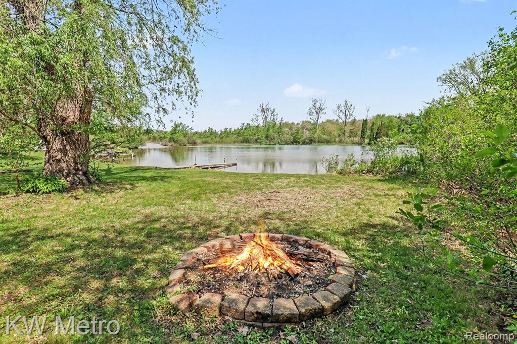657 Dunleavy Drive, Highland, MI 48356 — Photo 24