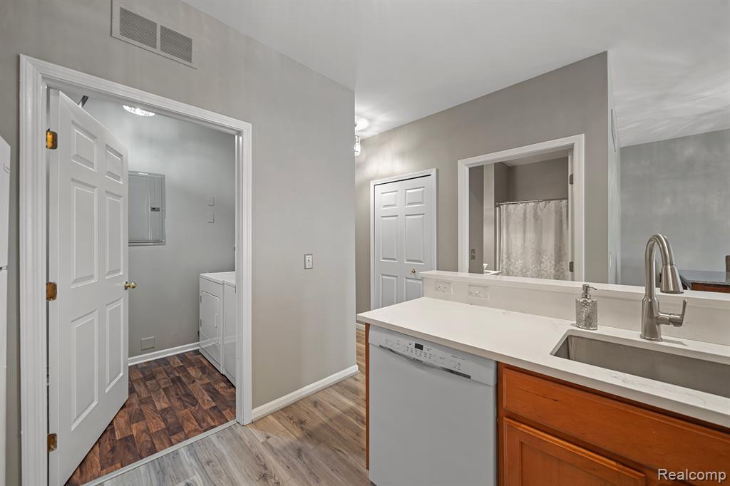 50171 Monroe Street, Canton, MI 48188 — Photo 10