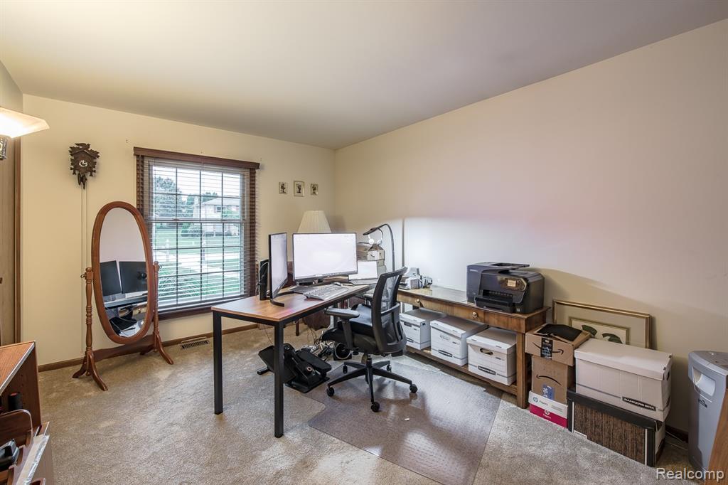 4614 Lehigh Drive, Troy, MI 48098 — Photo 29