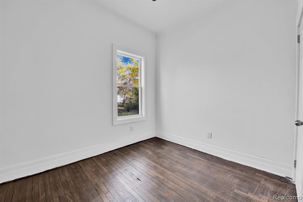 824 PHILIP Street, Detroit, MI 48215 — Photo 21