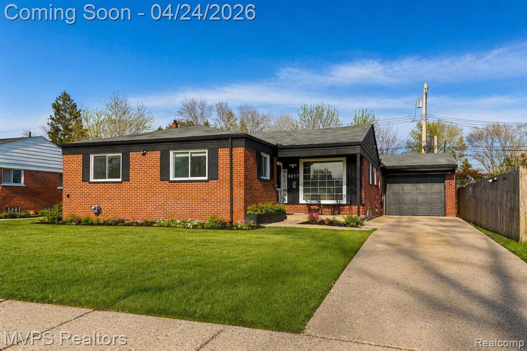 5217 Streefkerk Dr Drive, Warren, MI 48092 — front exterior