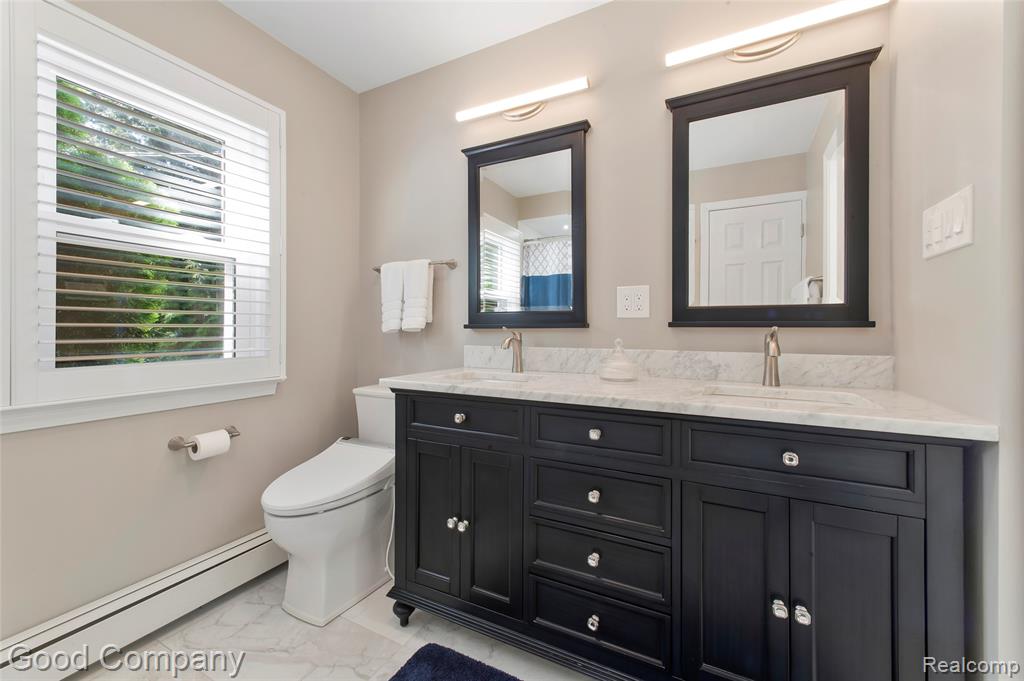 4230 Orchard Way, Bloomfield Hills, MI 48301 — Photo 40