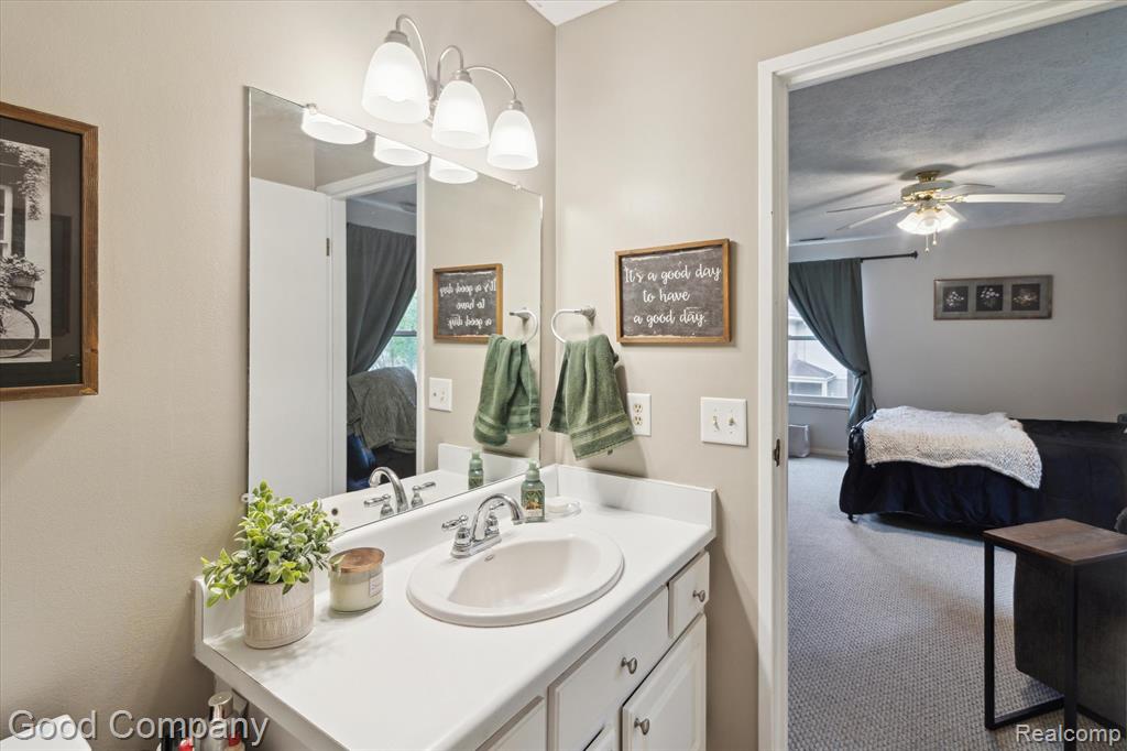 61228 Greenwood Drive, 64, South Lyon, MI 48178 — Photo 26