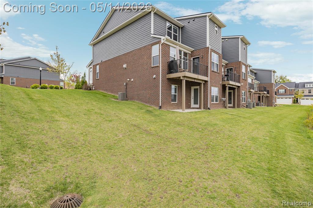 43235 Heron Drive, Novi, MI — Photo 58