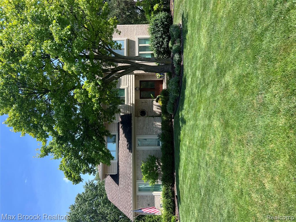 412 Shellbourne Drive, Rochester Hills, MI 48309 — Photo 57
